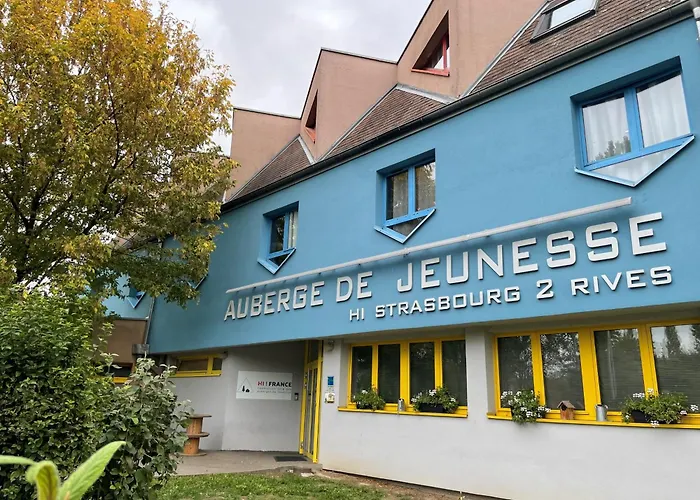 Auberge De Jeunesse Hi Strasbourg 2 Rives